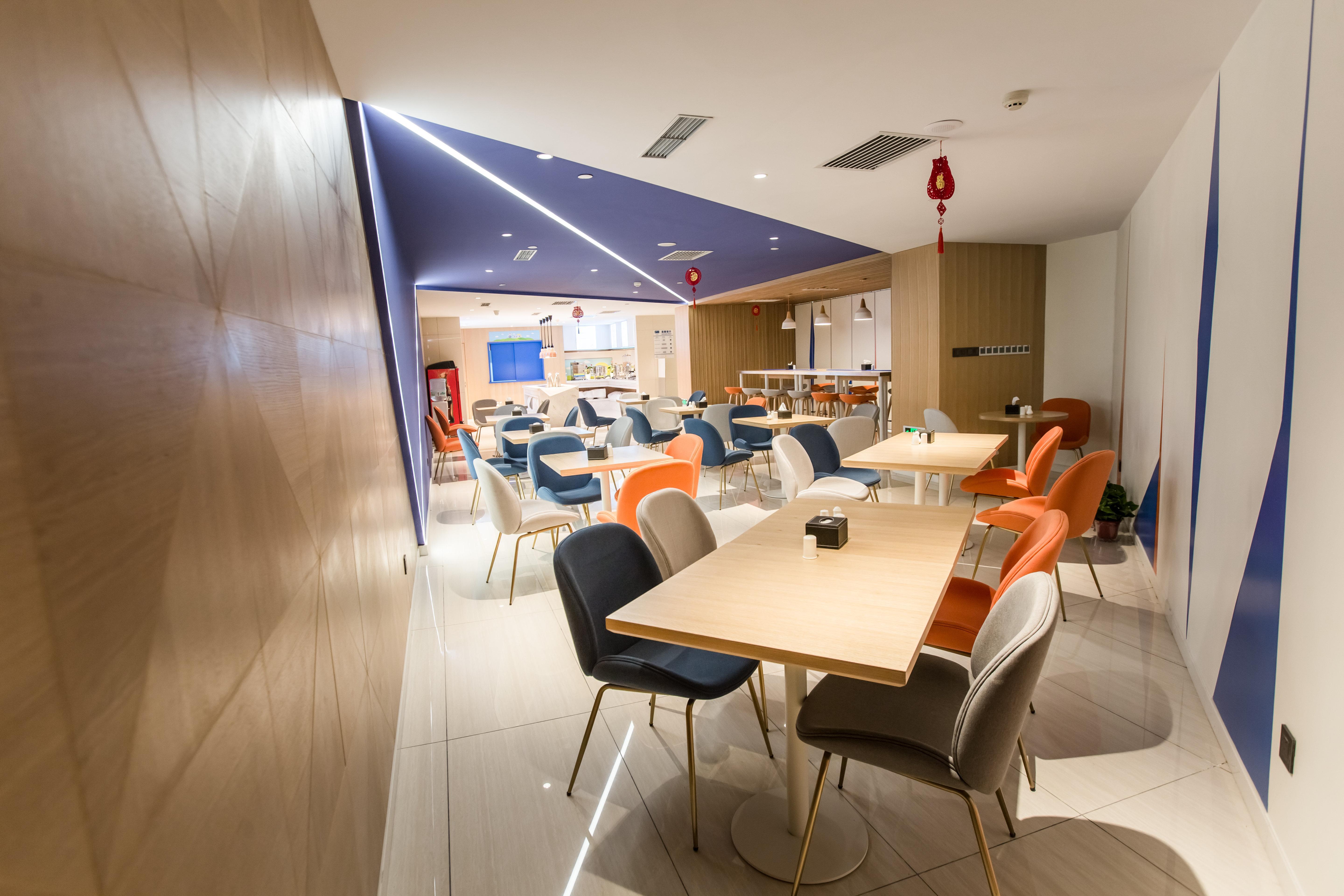 Hotel Express Xi'an Bell Tower By Ihg Xi'an (Shaanxi)